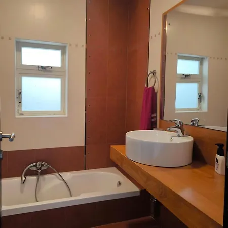 Apartament Theo's Court Sea View