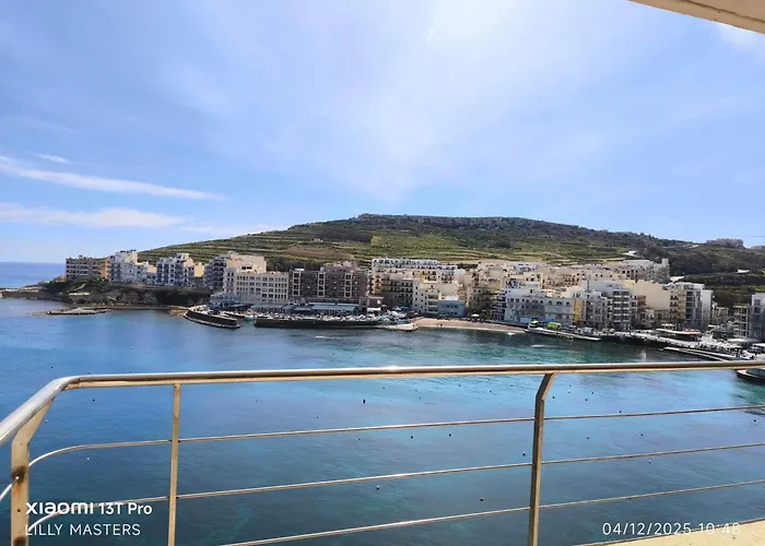 Theo's Court Sea View Daire *